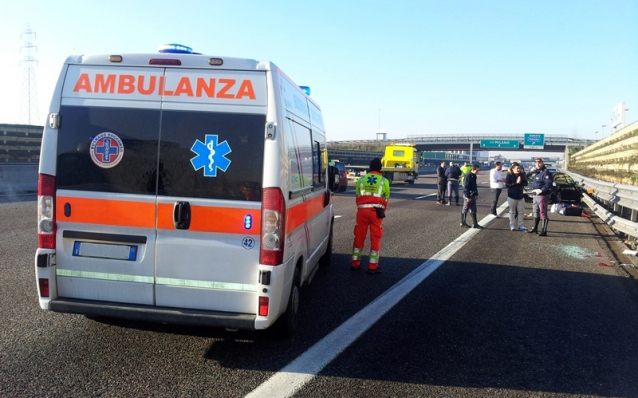 incidente ambulanza