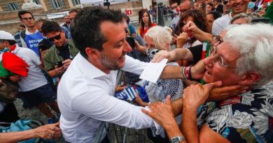 Matteo Salvini Piazza del Popolo Mascherine Coronavirus