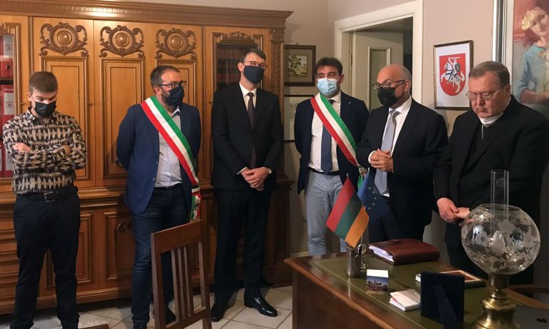 Teramo, inaugurata sede del Consolato Repubblica Lituania ...